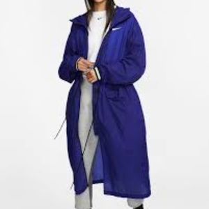 Nike Blue Violet  Light Weight Duster